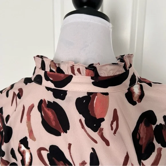 Eloquii Panthera Button Down w/ Ruffle Neck - NWT - Picture 12 of 15